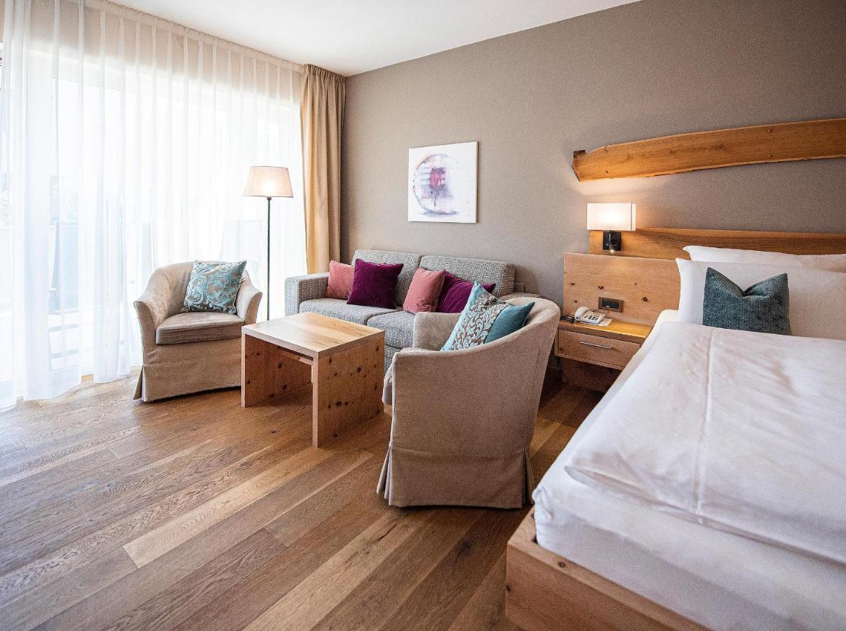 Vitalpina Waldhof Hotel 4*
